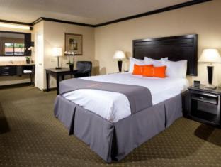 Canoga Hotel At Warner Center Los Ángeles Habitación foto